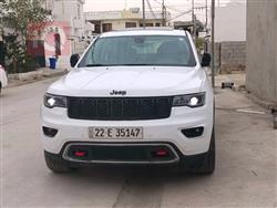 جیپ گراند شیرۆکی